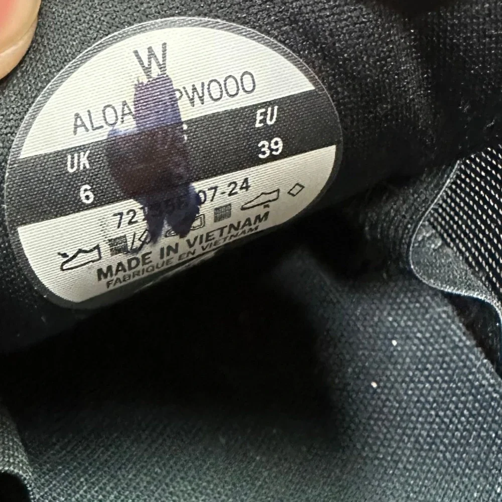 Altra FWD VIA Womens Black Athletic Running Training Shoes Size 8 Worn Once